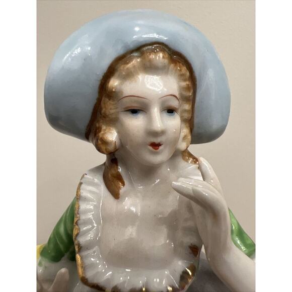 Vtg 8" Woman in Blue Hat Gold Trim Figurine Made in Japan Hand Painted Porcelain - Picture 13 of 15